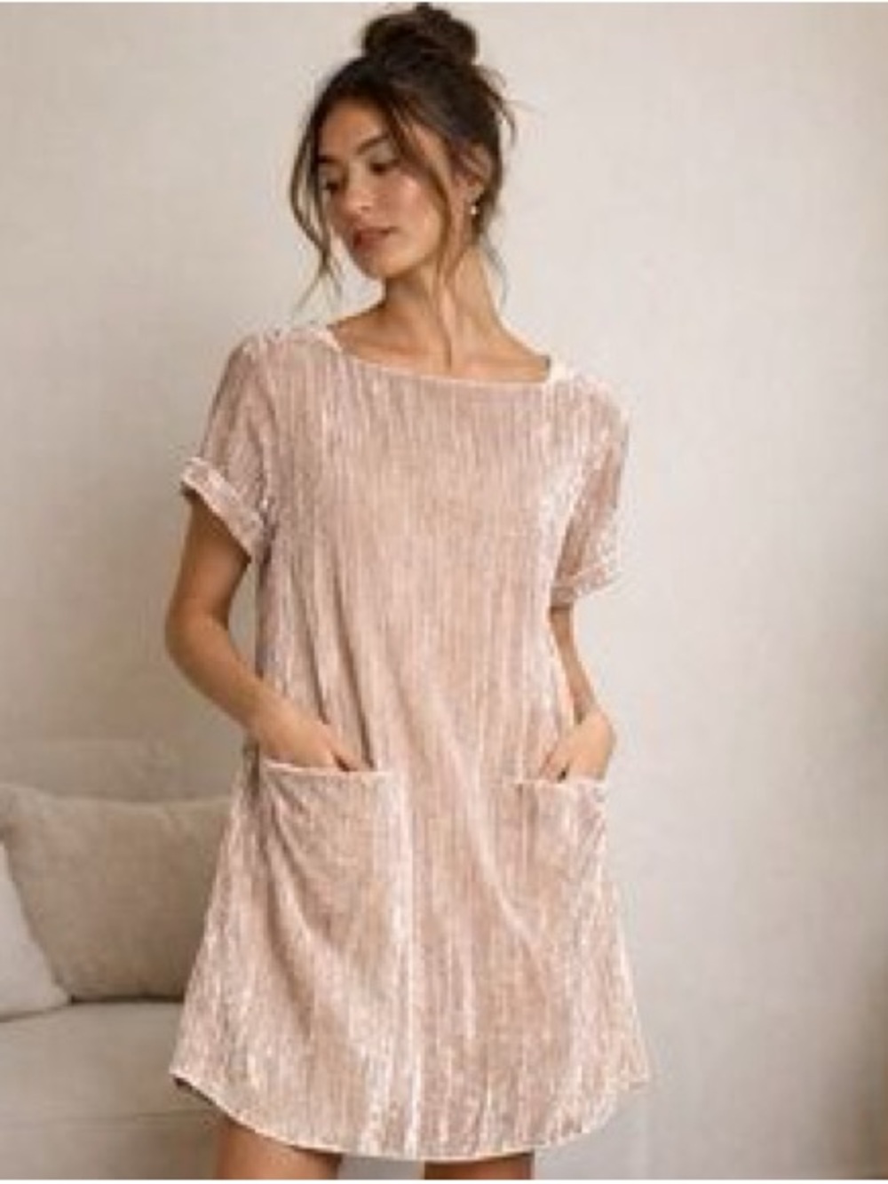 Anthropologie Crushed Velvet Pocket Tee Dress in Blush Pink